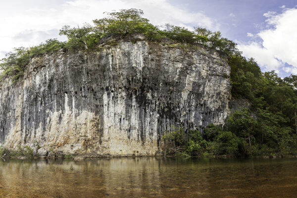 Echo Bluff State Park